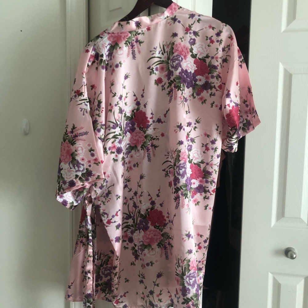 Pink floral getting ready robe bridal s/m
